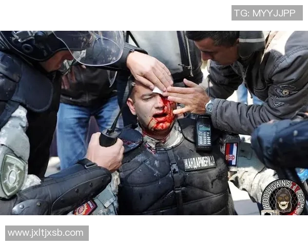 黑帮与足球明星之间的尊重与合作关系探秘